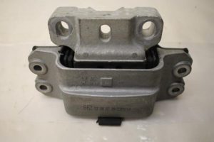 17797666 – 1K0199555N – Gearbox mount