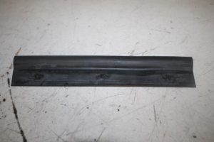 17809107 – 4G0823126 – Bonnet rubber