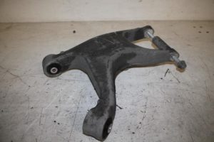 17813494 – 8R0505312F – Draagarm onder rechts-achter