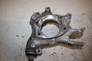 17812983 – 4H0505431D – Achsschenkel links hinten