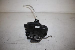 17810589 – 4B2837015G – Türschlossmechanik 4-türig links vorne