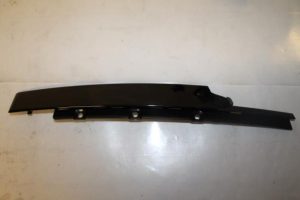 17794476 – 8V3837901A – B-stijl sierlijst exterieur