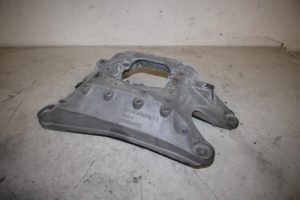 17822977 – 8K0399263AF – Steun (diversen)