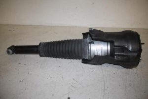 17808275 – 4H0616002M – Rear shock absorber, right