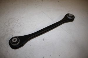 17822068 – 4M0505291D – Draagarm links-achter