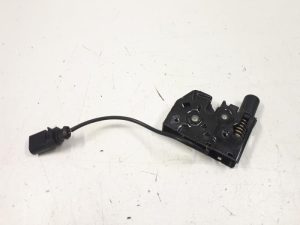 20507537 – 4G0823509C – Bonnet lock mechanism