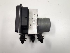 19758169 – 8R0614517R – ABS Pumpe
