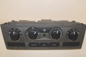 17787961 – 4F1820043F1HA – Climatronic Panel