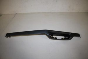 17817361 – 82C853190VY1 – Dashboard sierlijst