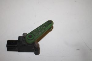 17825792 – 5Q0907503 – Xenon hoogteregelaar