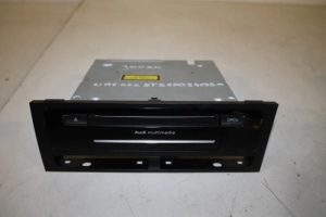 17818852 – 8R1035678C – Multi-media control unit