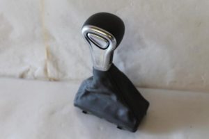 17793330 – 4G1713139CAOF – Gear stick