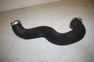 17826301 – 8K0145738M – Intercooler Slang