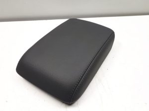 21137122 – 8K0864207C25D – Armleuning