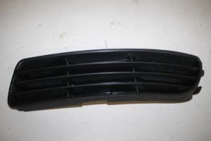 17803186 – 8D0807345B01C – Bumper Rooster