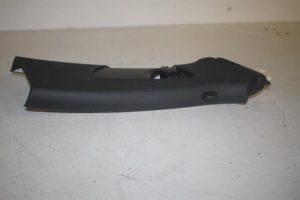 17804135 – 8K0867282CV48 – Stijl midden-rechts