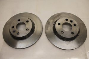 17795114 – 7D0615601C – Remschijf achter