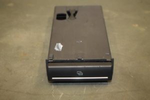 17820785 – 8P0941561G5PR – Storage compartment