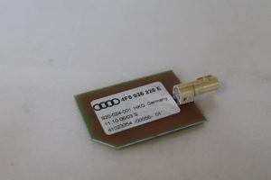 17791685 – 4F5035225E – Antenne