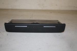 17826167 – 8H0857058F5PR – Ablagefach