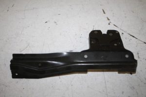 17810685 – 8N0827505A – Tailgate lock mechanism