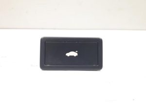 18170246 – 3D0959831D20H – Schakelaar achterklep