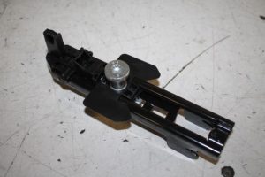 17811079 – 8T8857833 – Gurthöhenverstellung vorne links