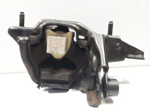 19596224 – 6Q0199555AC – Gearbox mount