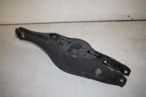 17830605 – 5Q0505311D – Rear lower wishbone, left