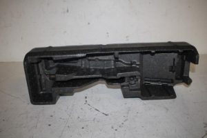 17815657 – 8X0012106 – Steun (diversen)