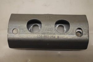 17800362 – 4G9863254A – Steun (diversen)