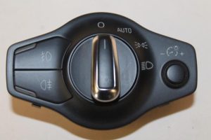 17789234 – 8K0941531GV10 – Licht Schakelaar