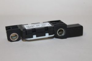 17789682 – 4B0959643E – Airbag Sensor