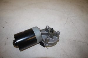 17821481 – 1C0955119 – Scheibenwischermotor vorne