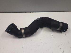 18093815 – 4M0122101CL – Radiator hose