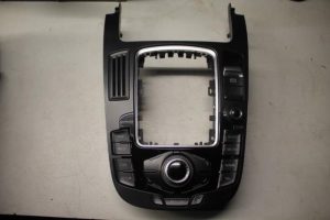 17811410 – 8T0919609WFX – Regeleinheit Multi Media