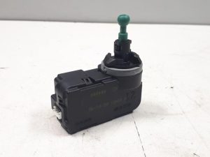 21477173 – 1J0941295B – Koplampmotor