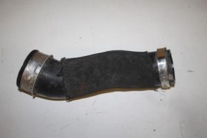 17826015 – 7L6145943D – Intercooler Slang