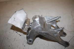 17812603 – 4M0199308AT – Motorsteun