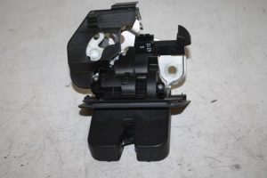 17812396 – 8K9827505A – Slotmechaniek Achterklep