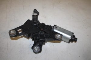 17830198 – 8R0955711B – Ruitenwissermotor achter