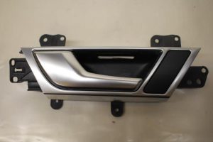 17796880 – 4F0839019D – Türgriff 4-türig links hinten