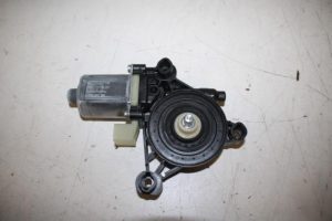 17829465 – 5Q0959802B – Raammotor Portier