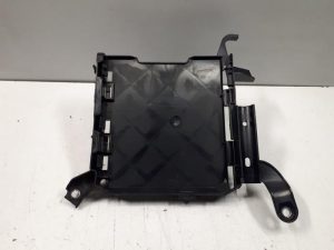 22248770 – 8W0907647A – Steun (diversen)