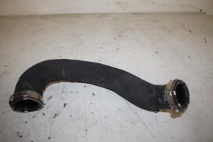 17825251 – 8K0145738T – Intercooler Slang