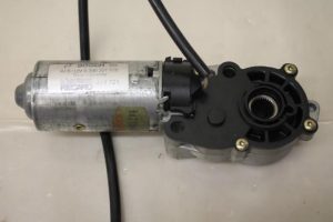 17797338 – 390201628 – Sitzmotor