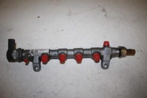 17818795 – 03L130089Q – Fuel distributor