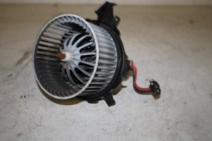 17821894 – 8K2820021C – Heizung Belüftungsmotor