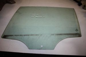 17827790 – 5G6845025 – Portierruit 4Deurs links-achter