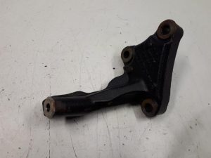 21999606 – 04L131425D – Steun (diversen)